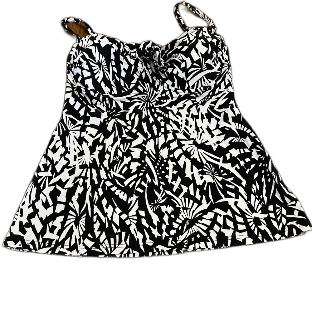 Croft & Barrow Women's Tankini Top - Unused.